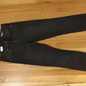 Gap Resolution Slim Straight 27s